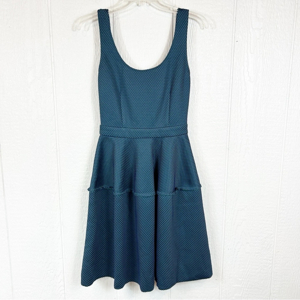 NEW Kiind Of Dress Charlize Green and Blue Small